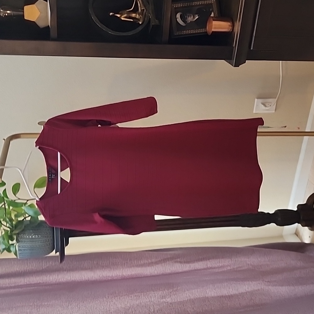 Burgundy cutout dress